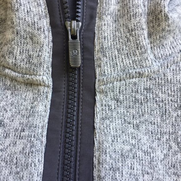 Lululemon Its Fleecing Cold Pullover Size 6 - Picture 3 of 8